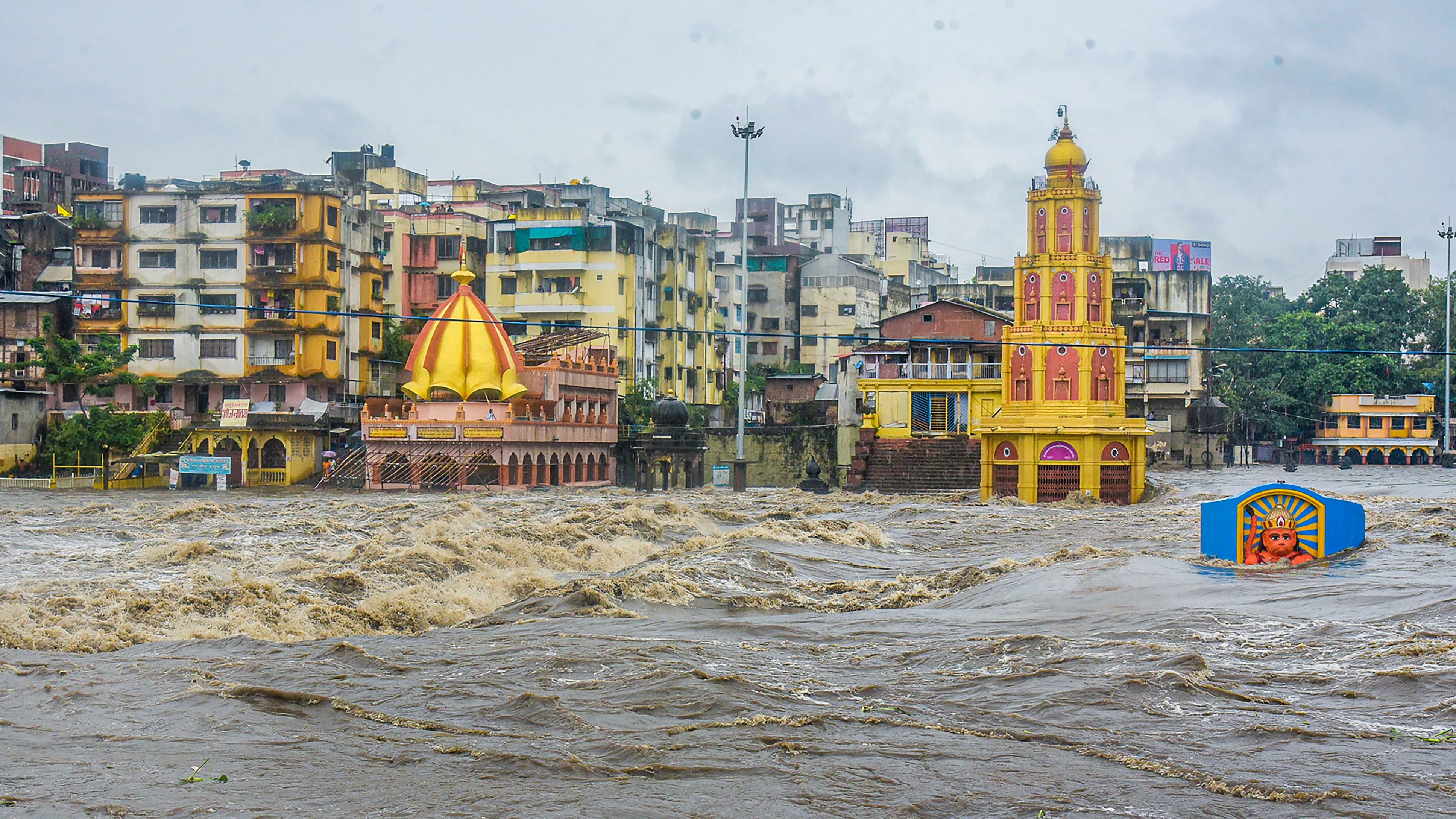 <div class="paragraphs"><p>Water level of the Godavari river following the release of water from the Gangapur Dam and monsoon rains in Nashik.</p></div>